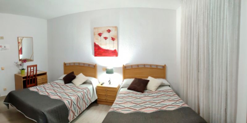 Habitación hostal montaña palentina Habitación hostal montaña palentina